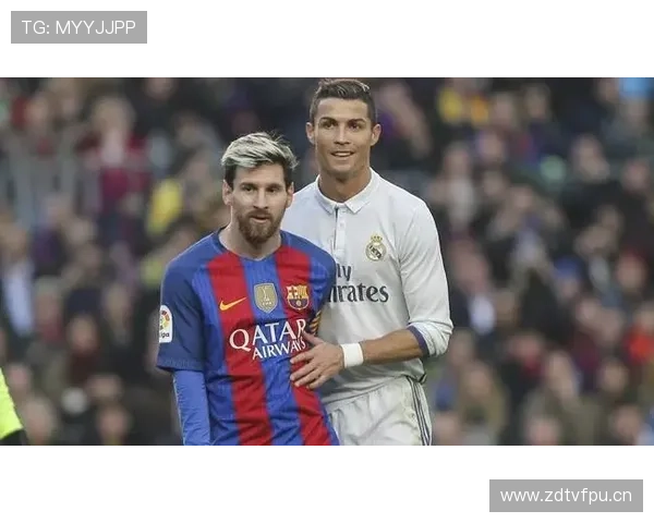 阿尔瓦雷斯与梅西:国家队进攻搭档的战术适配性及价值差异分析 阿尔瓦雷斯与梅西:国家队进攻搭档的战术适配性及价值差异分析