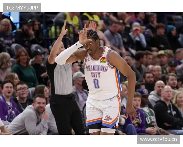 杰伦·威廉姆斯篮下强攻效率显著提升，拉开与同位置锋线的差距