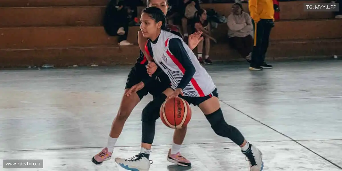 高清直播,实时弹幕,做最 in 的云观众!💻